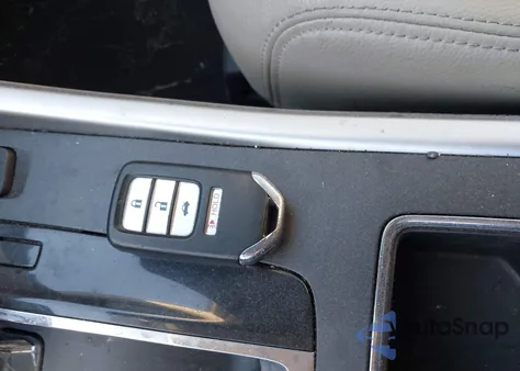 2014 Honda Accord Ex-L from USA, damaged, VIN 1HGCR2F81EA277965